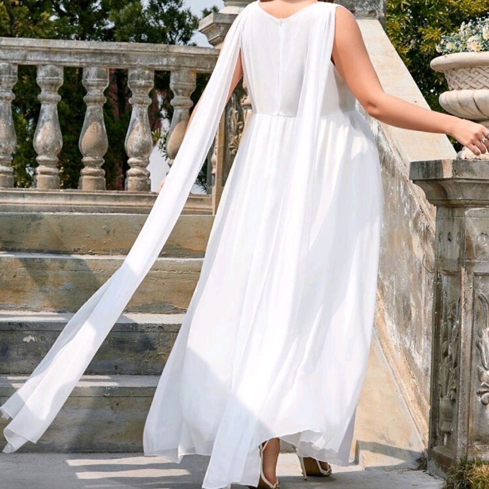 Elegant White Sleeveless Maxi Dress 2X - Picture 2 of 5